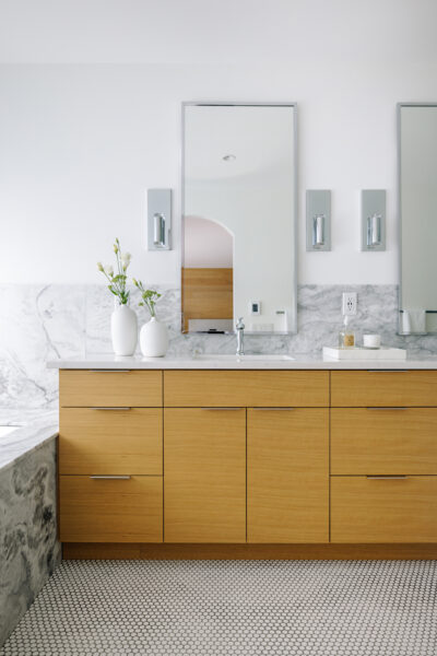 Keith Construction - Backsplash & Tub Surround: White Sand